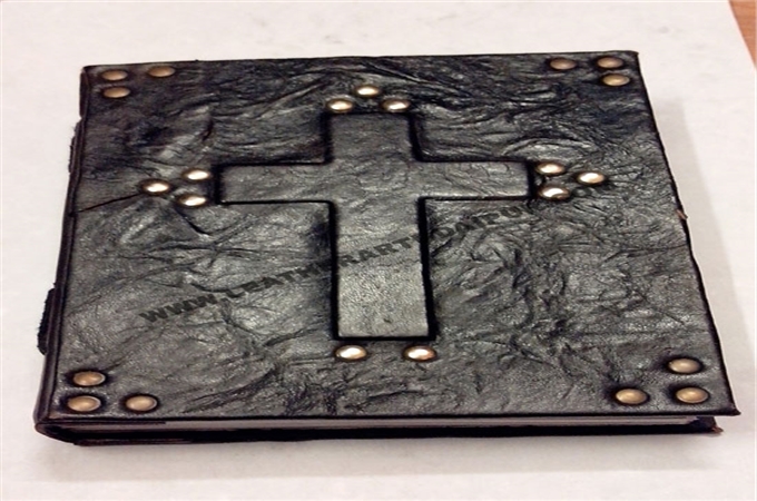 Art Leather Journal : Cross Leather Journal