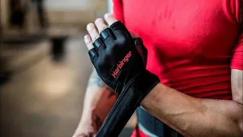 Leather Gloves in Fitness and Strength Training Use